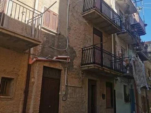 Villa singola in vendita a Cianciana via Napoli