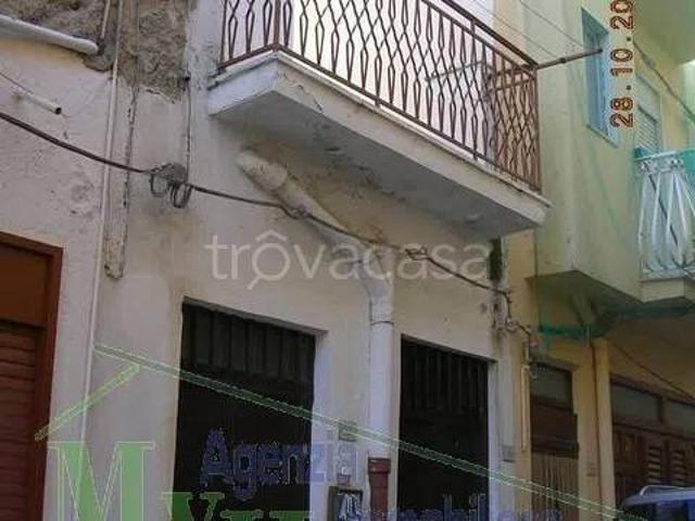 Villa singola in vendita a Cianciana via Caltagirone