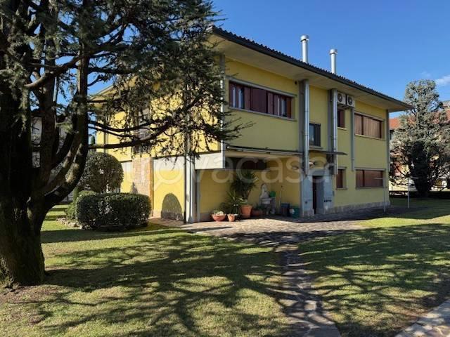 Villa singola in vendita a Cividate al Piano