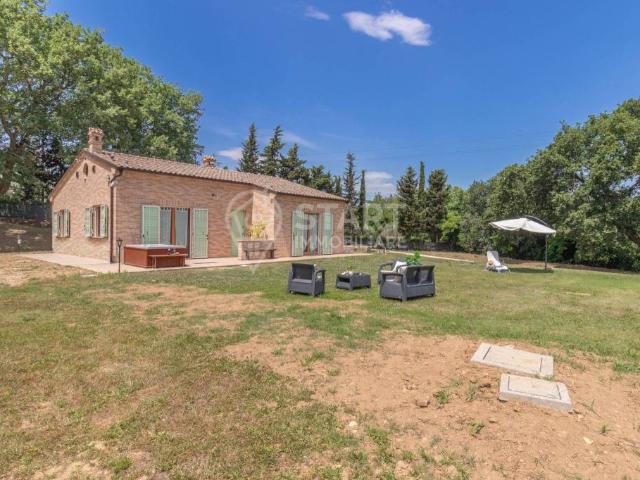 Villa singola in vendita a Civitanova Marche, Civitanova Alta