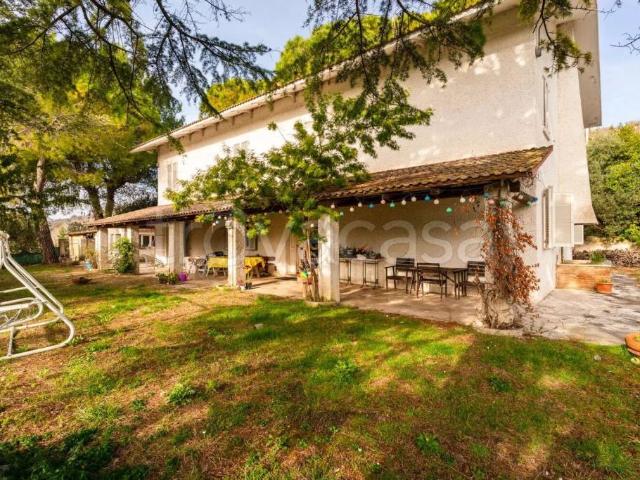 Villa singola in vendita a Civitanova Marche, Civitanova Alta