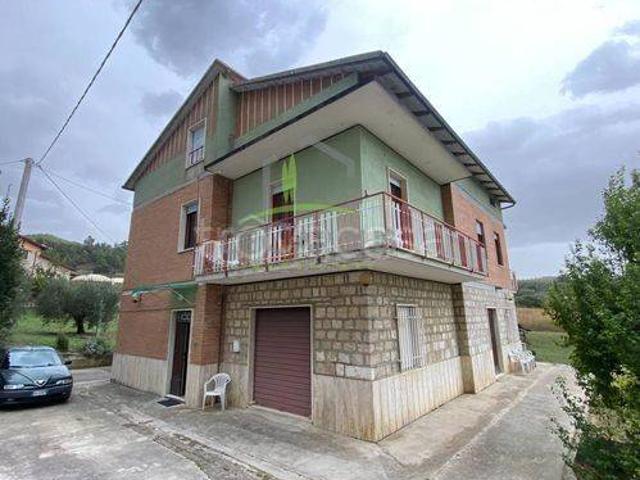 Villa singola in vendita a Colonnata, Ascoli Piceno