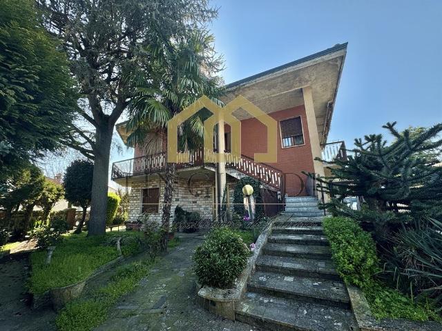Villa singola in vendita a Corteolona e Genzone via Castellaro
