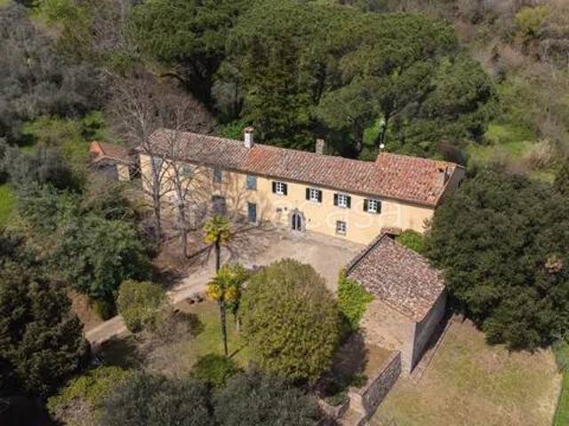 Villa singola in vendita a Cortona via Nazionale No Number