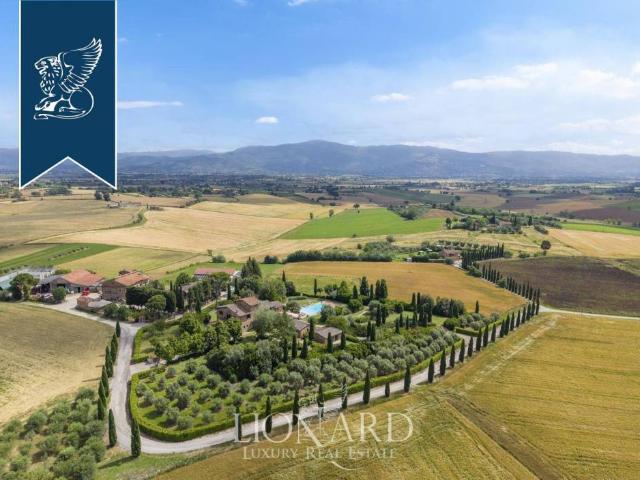 Villa singola in vendita a Cortona