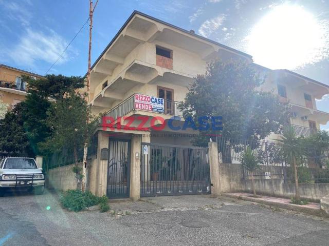 Villa singola in vendita a Corigliano Rossano via Pietro Nenni, 10