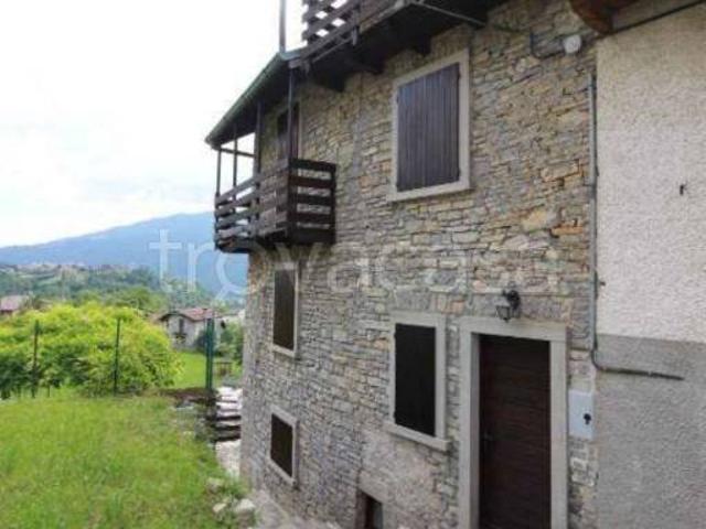 Villa singola in vendita a Corna Imagna via Grumello
