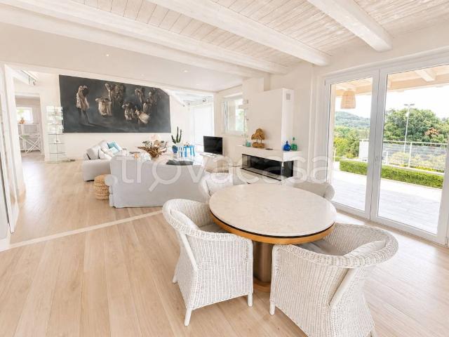 Villa singola in vendita a Costermano sul Garda, Castion Veronese