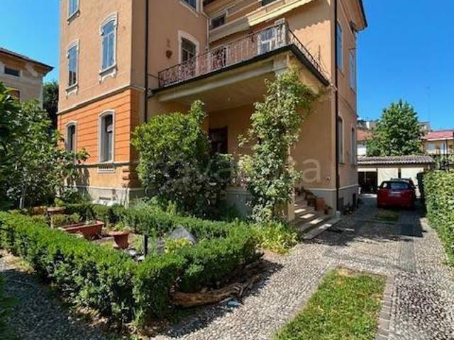 Villa singola in vendita a Cremona via Monte Nero, 3, Piazza Castello