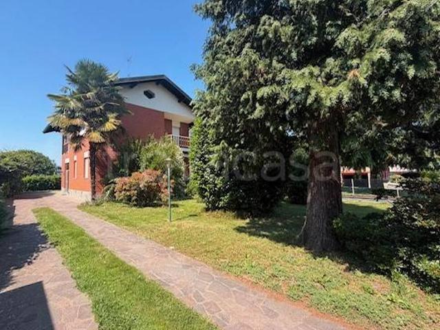 Villa singola in vendita a Cucciago