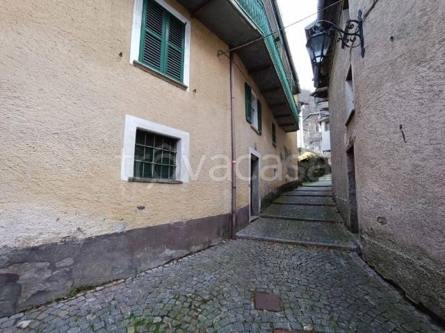 Villa singola in vendita a Curiglia con Monteviasco via Roma, 11