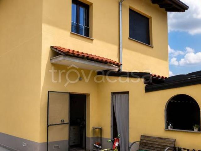 Villa singola in vendita a Dairago