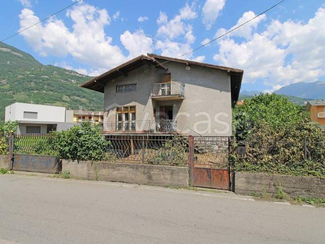 Villa singola in vendita a Esine via Chiosi, 20
