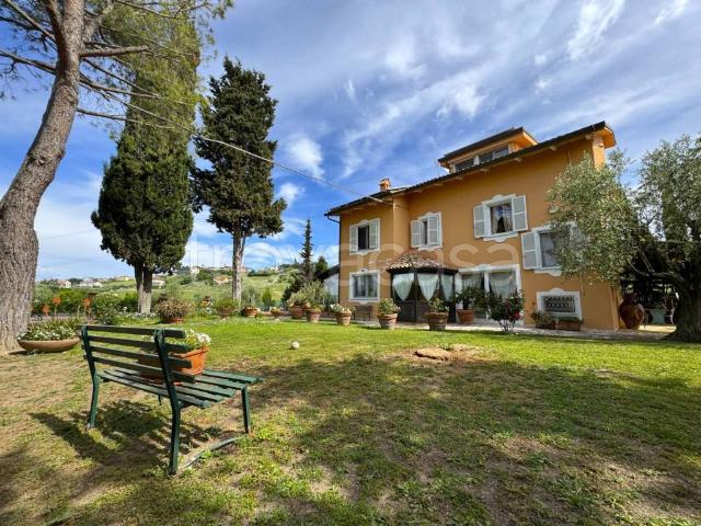 Villa singola in vendita a Fermo