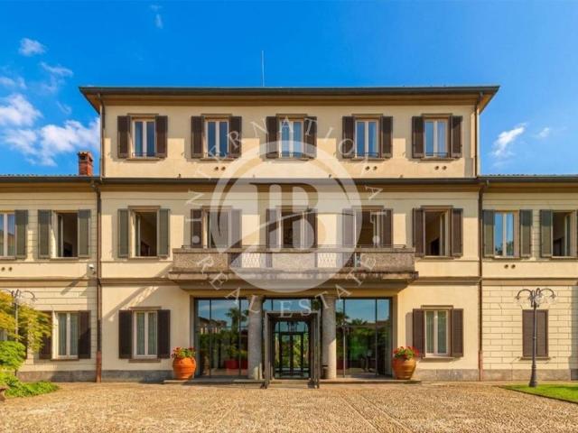 Villa singola in vendita a Figino Serenza