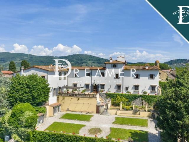 Villa singola in vendita a Firenze, Cure