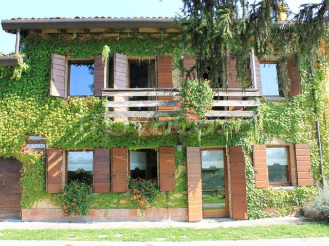 Villa singola in vendita a Fontanile strada Stazione