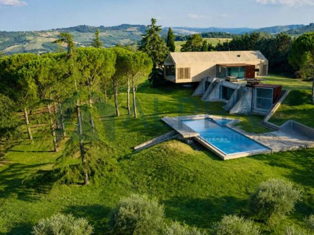 Villa singola in vendita a Forlì via Tomba, Vecchiazzano Ospedale