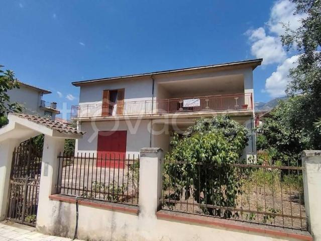 Villa singola in vendita a Francavilla Marittima via dei Tigli