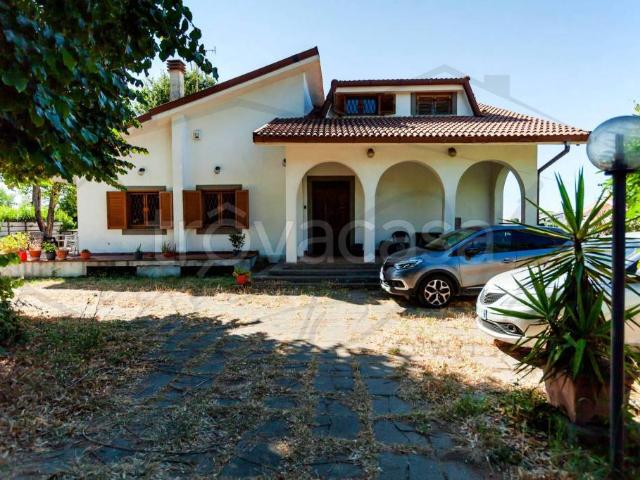 Villa singola in vendita a Frascati via di Vermicino, 4
