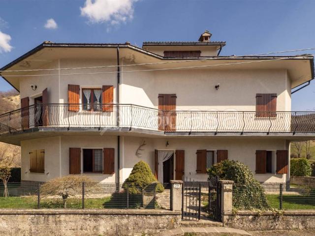 Villa singola in vendita a Frassinoro