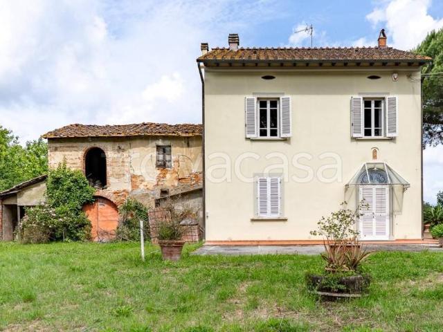 Villa singola in vendita a Fucecchio via Pesciatina