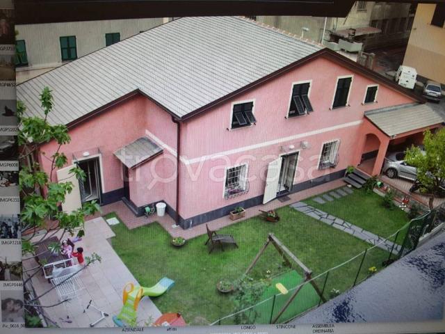 Villa singola in vendita a Genova, Sturla