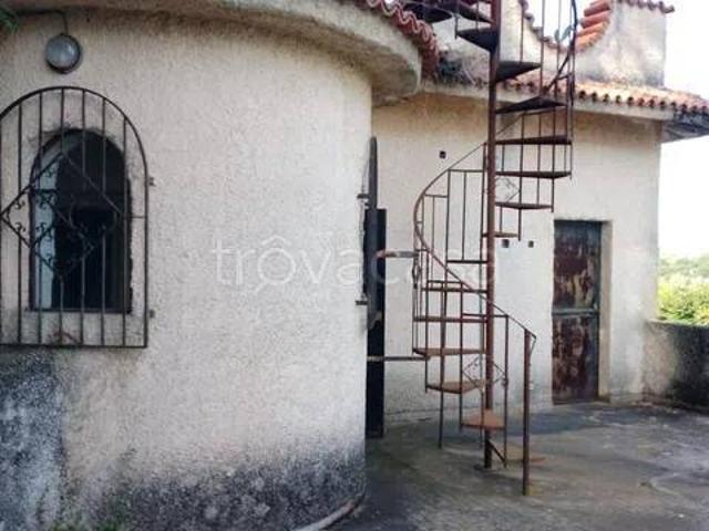 Villa singola in vendita a Gualtieri Sicaminò