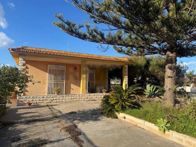 Villa singola in vendita a Ispica, Santa Maria del Focallo