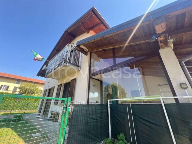 Villa singola in vendita a Ispra