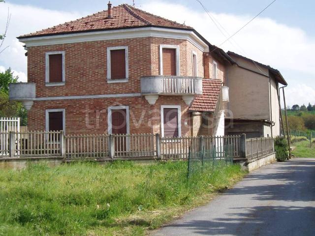 Villa singola in vendita a La Morra