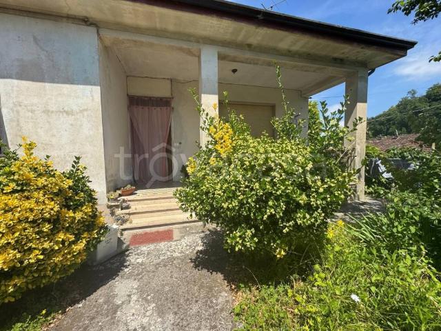 Villa singola in vendita a La Spezia via termo,1