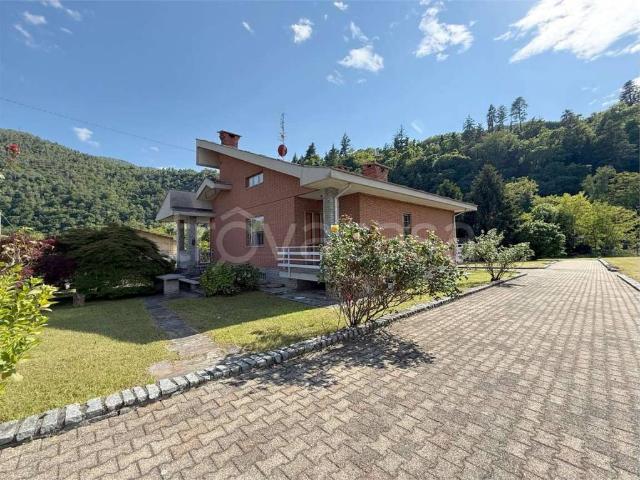 Villa singola in vendita a Lanzo Torinese via Delle Valli, 19