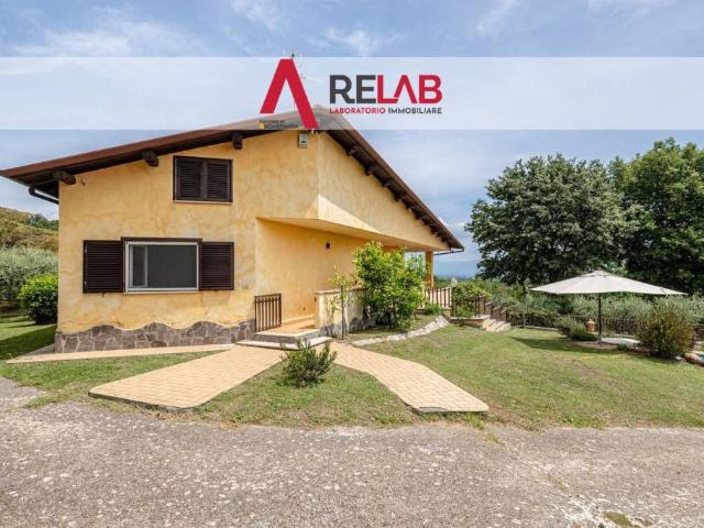 Villa singola in vendita a Lariano via Colle Paccione, 28