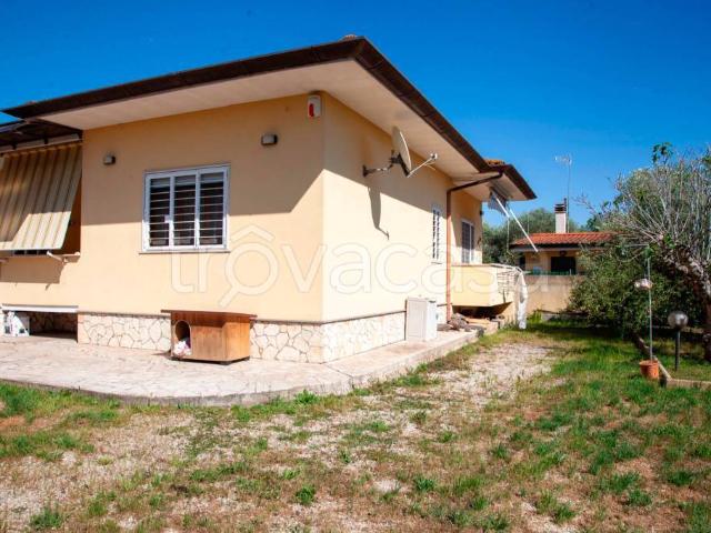 Villa singola in vendita a Latina strada Sabotino, Borgo Sabotino foce Verde