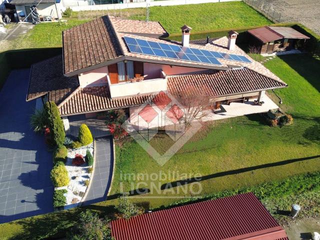 Villa singola in vendita a Latisana