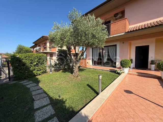 Villa singola in vendita a Lavinaio, Aci Sant'Antonio