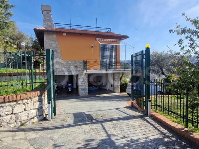 Villa singola in vendita a Leivi via Al Castello, 22, San Bartolomeo