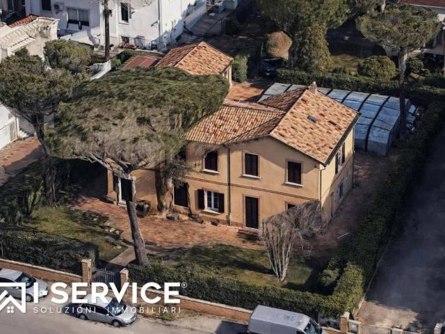 Villa singola in vendita a Levante, Cesenatico
