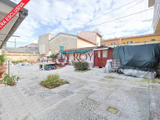 Villa singola in vendita a Livorno via dei Pelaghi, Salviano
