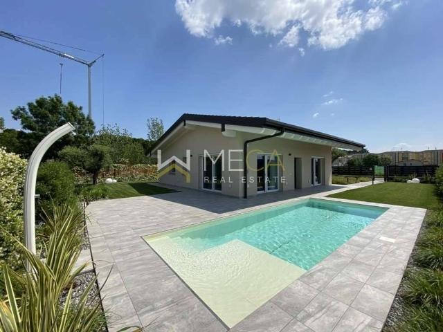 Villa singola in vendita a Lonato del Garda viale Roma