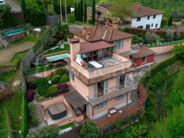 Villa singola in vendita a Londa via di Casa Nuova, 15