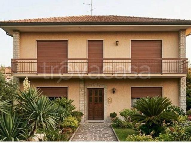 Villa singola in vendita a Loano via Vittorio Alfieri