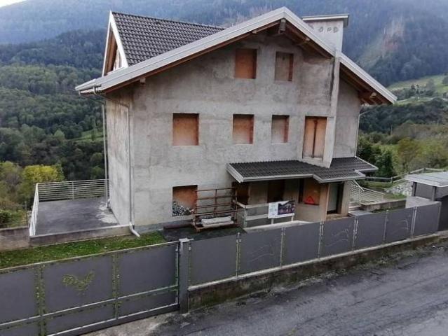 Villa singola in vendita a Lozio