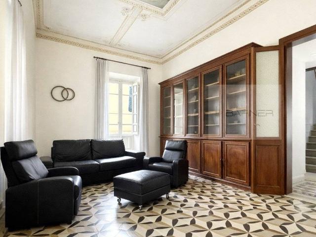 Villa singola in vendita a Lucca via Giovanni Pascoli, 70, Sant'Anna