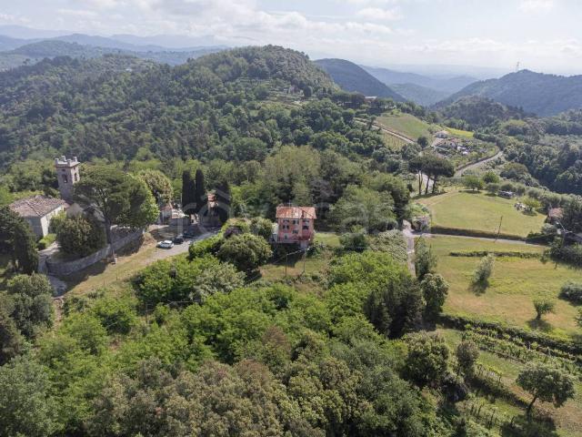 Villa singola in vendita a Lucca via per Chiatri, 5597, Chiatri Piazzano