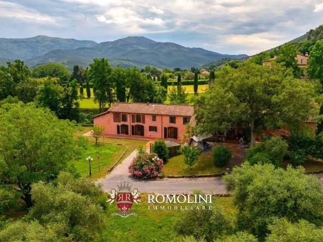 Villa singola in vendita a Lucca, Massa Pisana Vicopelago