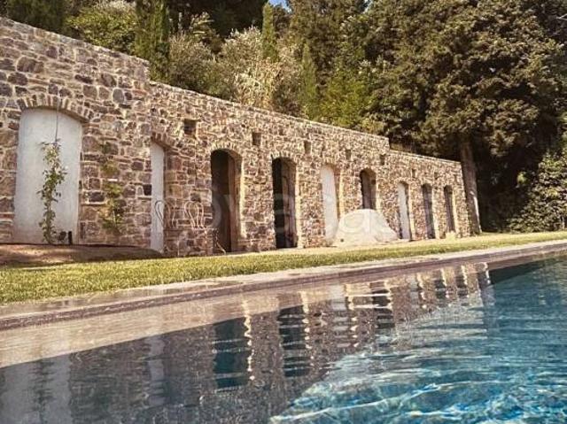 Villa singola in vendita a Forte dei Marmi