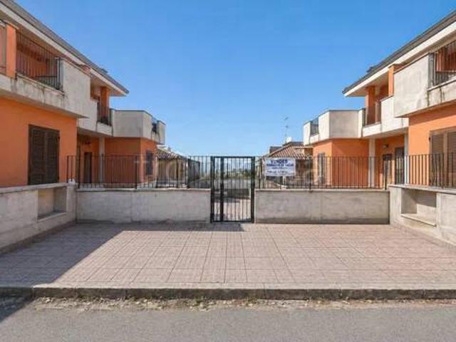 Villa singola in vendita a Mentana via g.C. Abba, 40