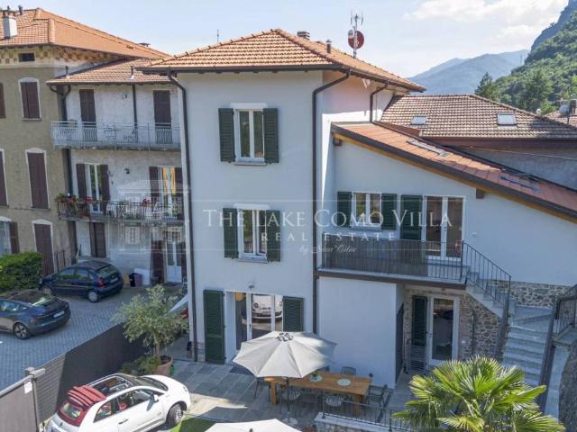 Villa singola in vendita a Menaggio via Monte Grappa